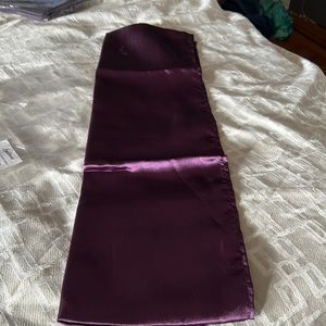 Tablet runner new in package